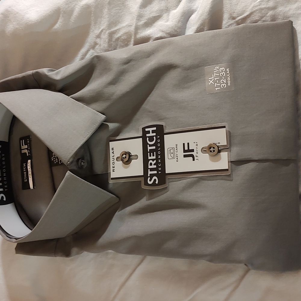Men's gray dress shirt